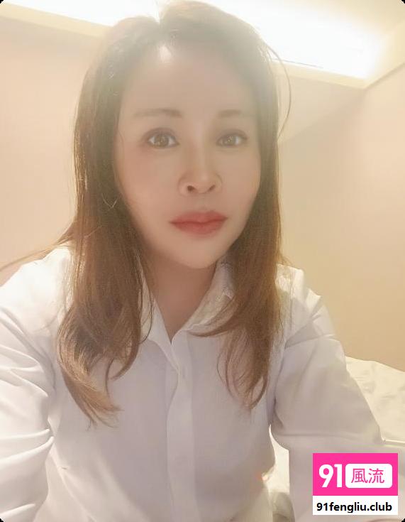 热情气质果果